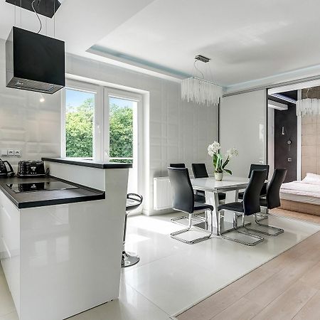 Dom & House - Apartments Glamour 소포트 외부 사진