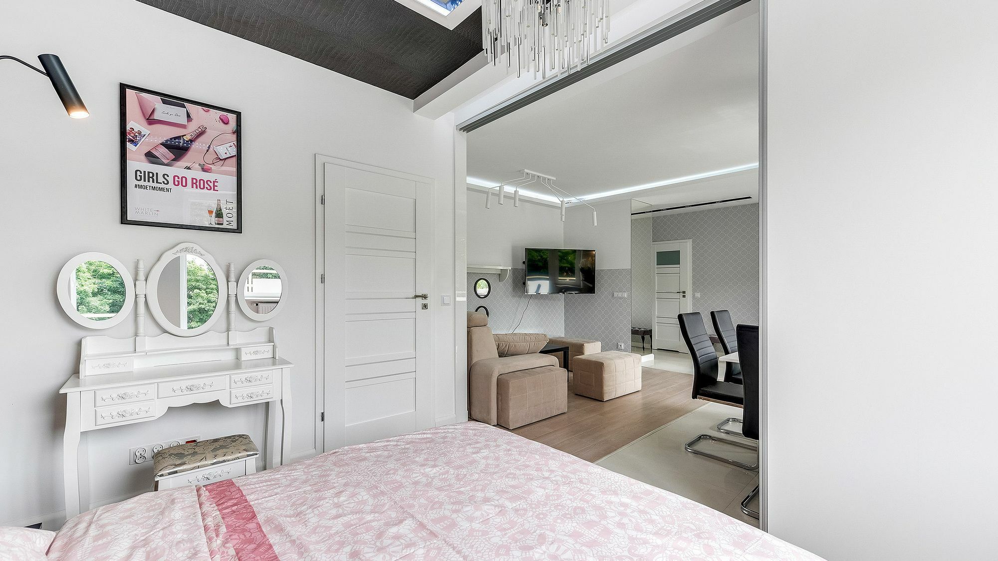 Dom & House - Apartments Glamour 소포트 외부 사진